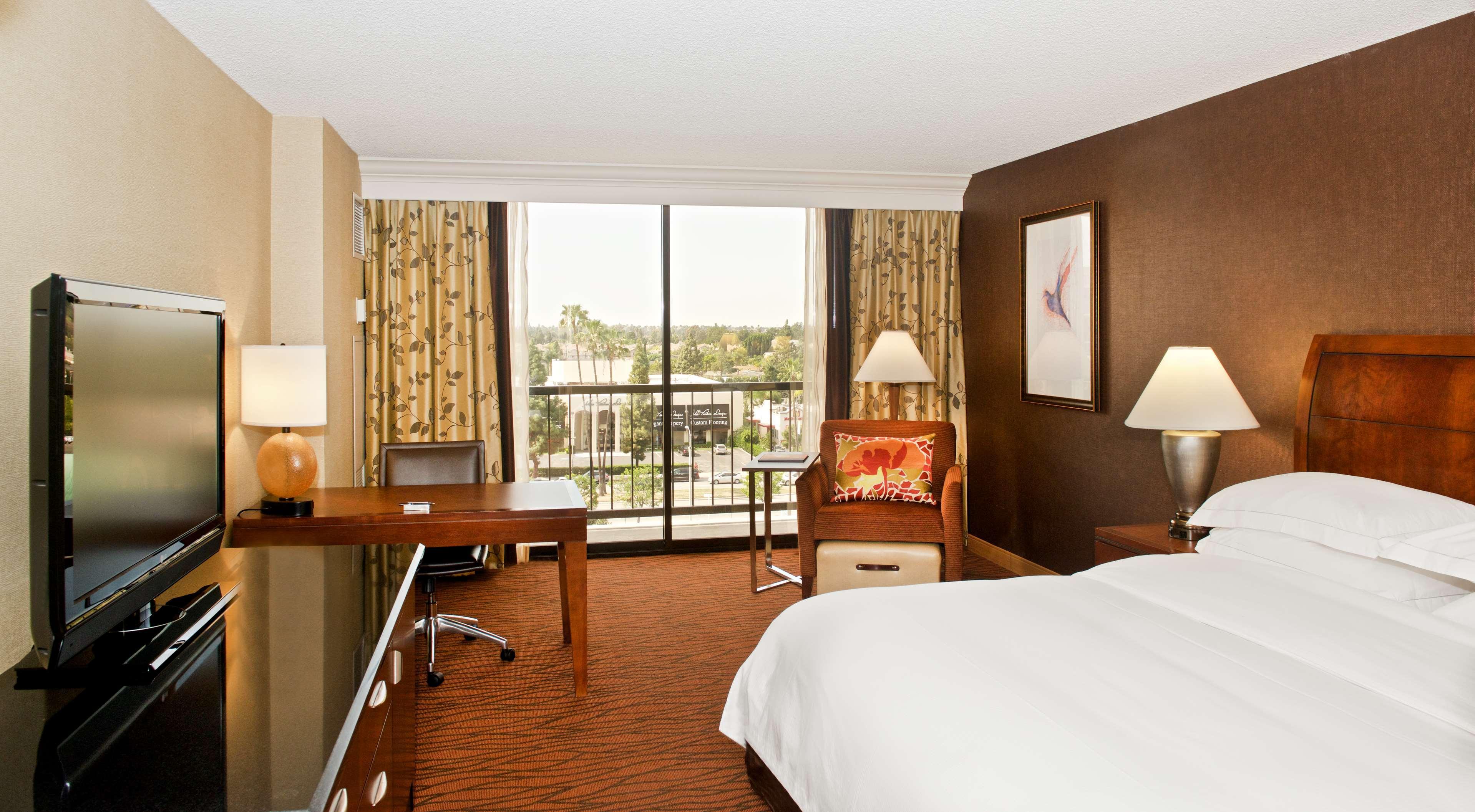 Hilton Orange County/Costa Mesa Hotell Eksteriør bilde