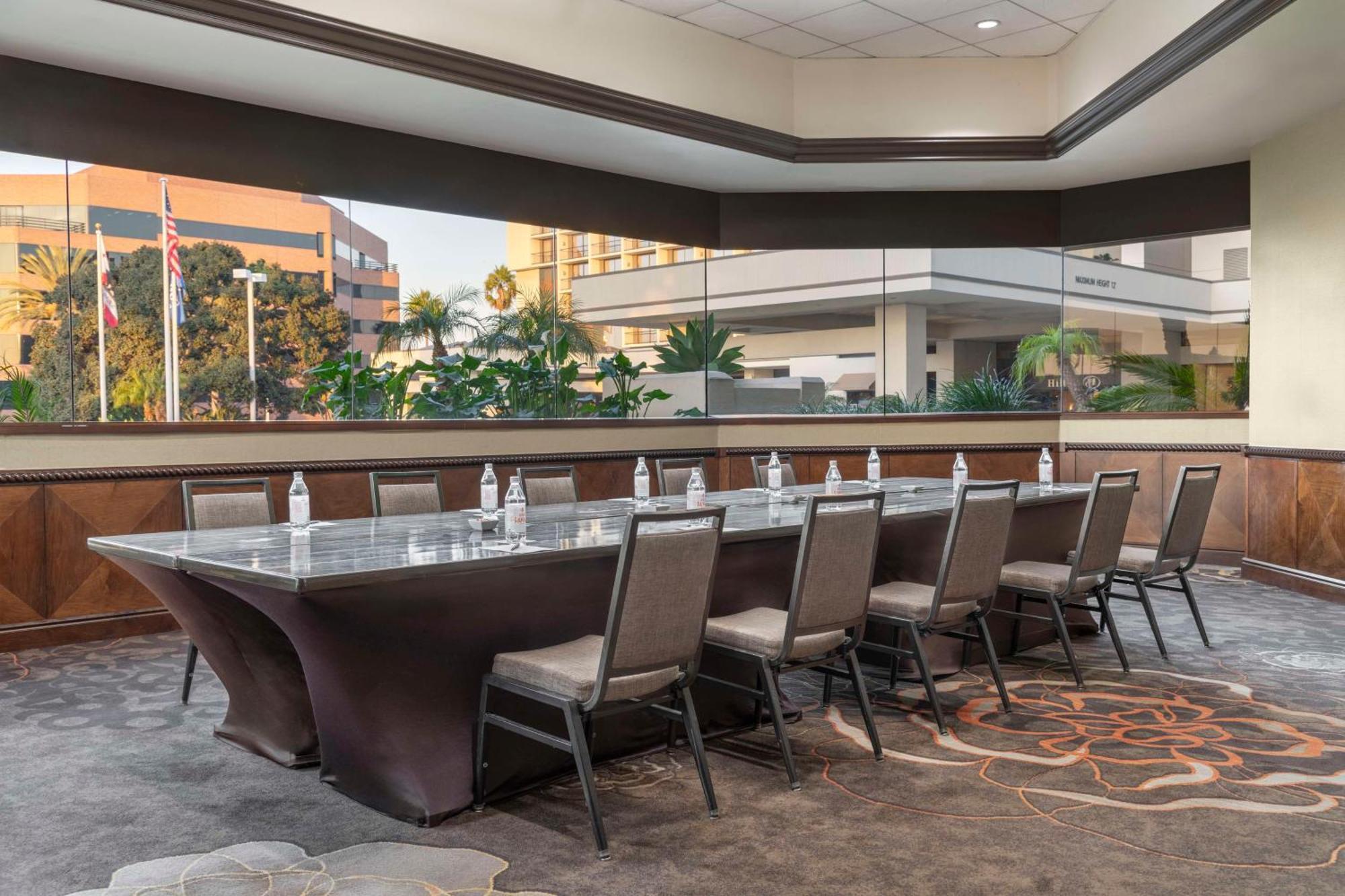 Hilton Orange County/Costa Mesa Hotell Eksteriør bilde