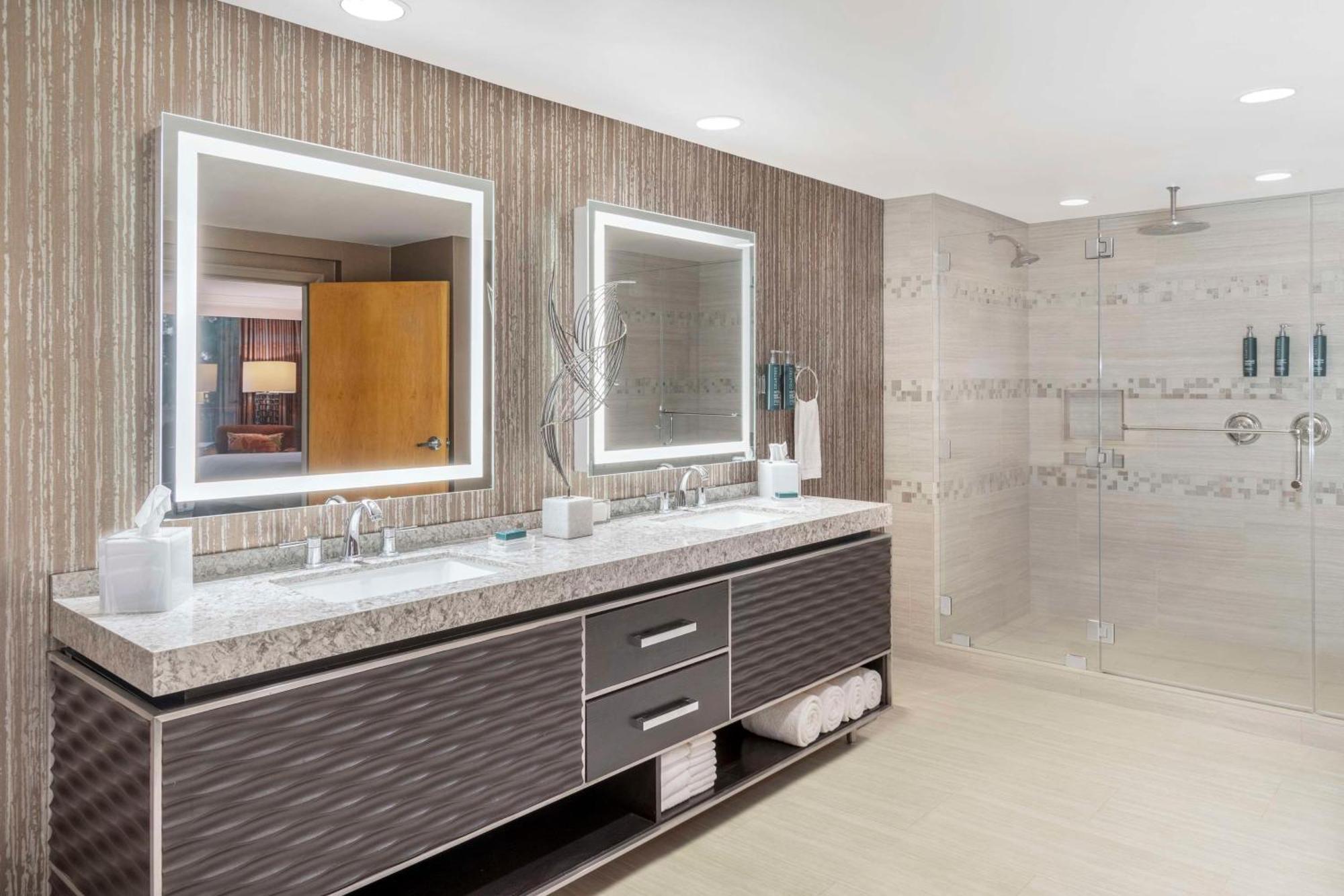 Hilton Orange County/Costa Mesa Hotell Eksteriør bilde
