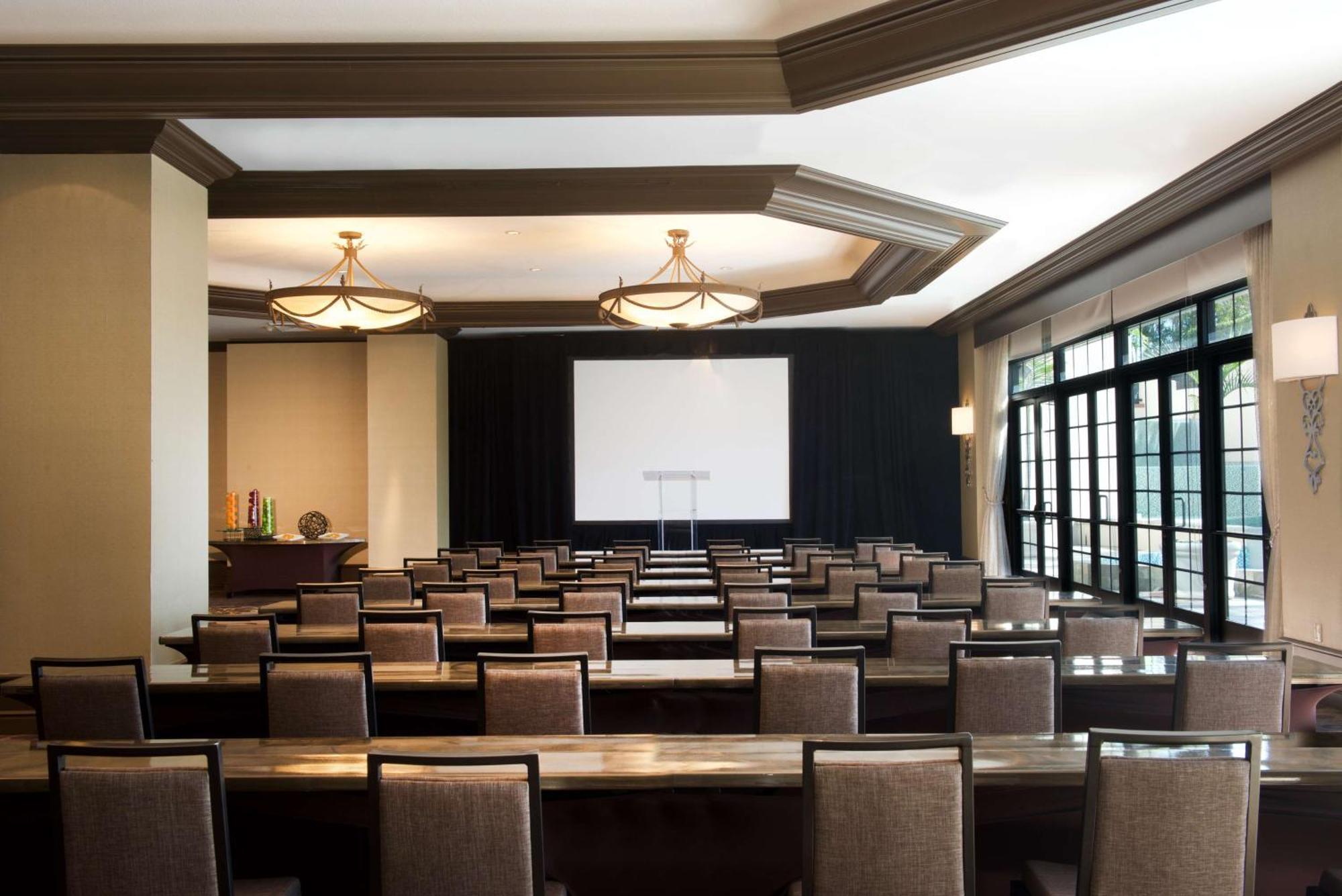 Hilton Orange County/Costa Mesa Hotell Eksteriør bilde